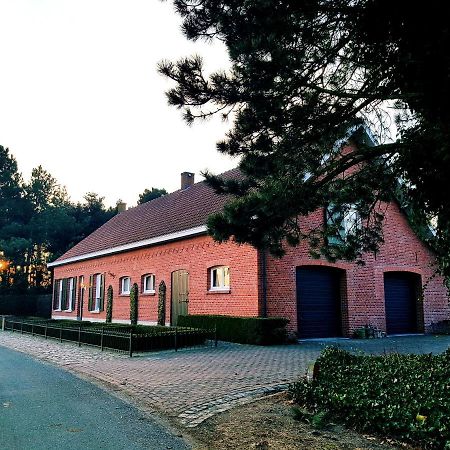 B&B Bergenhof Hoogstraten Exteriér fotografie